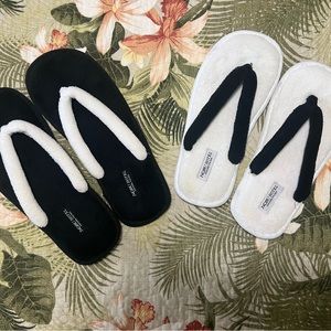 Lightweight Men's and Women's Slippers